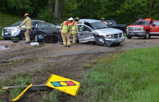 Two-vehicle crash on Route 3 in Columbia - Republic-Times | News